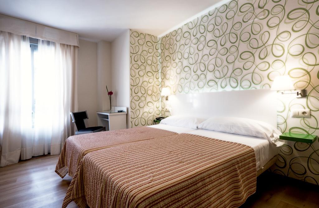 Hotel Colectia Santa Lucia 3*